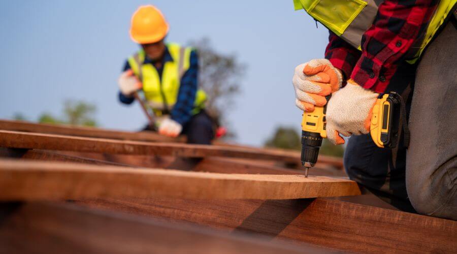 Expert Emergency Roof Repairs services in Phillipsville, CA